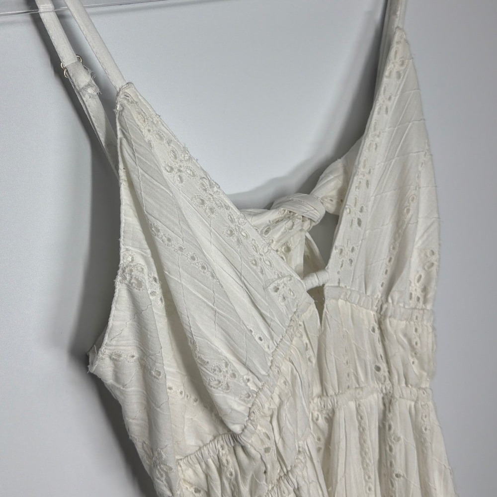 Angie White Eyelet Tiered Sundress Spaghetti Strap Medium - Picture 6 of 10